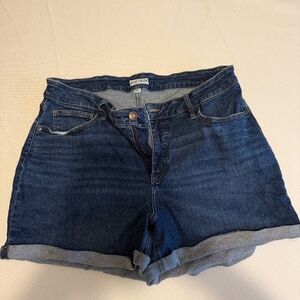 Ava & Viv Jean Shorts